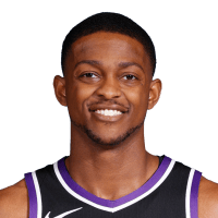 De'Aaron Fox's headshot