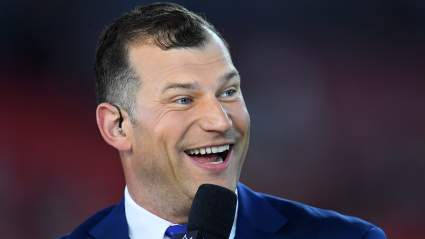 Joe Thomas Sends Message on Filling Browns Coaching Vacancy