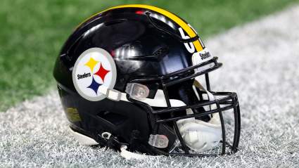 Bold Steelers Prediction Sees $118 Million QB Starting in Pittsburgh
