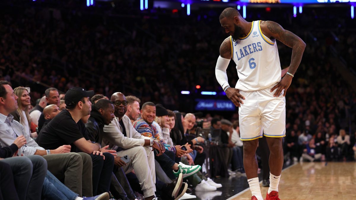 Lebron james madison square clearance garden