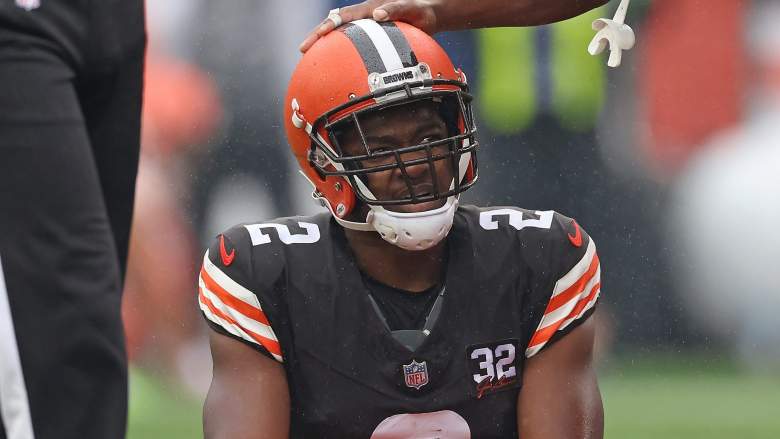 A proposed offseason move has the New England Patriots targeting Cleveland Browns receiver Amari Cooper.