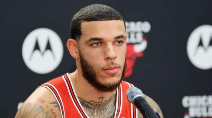 Bulls Have ‘More Concerns’ About Lonzo Ball’s Recovery, Insider Says