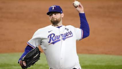 Red Sox ‘Prioritizing’ Top Starting Pitcher Over Other Free Agents: Report