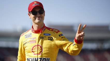 Joey Logano Schools Ferrari’s Formula 1 Drivers on NASCAR Speed