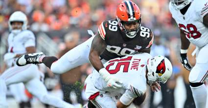 Cowboys Could Add 3-Pro Bowl DE in Potential Free Agency Signing