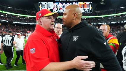 Raiders’ Antonio Pierce Has Blunt Message for Chiefs & 49ers