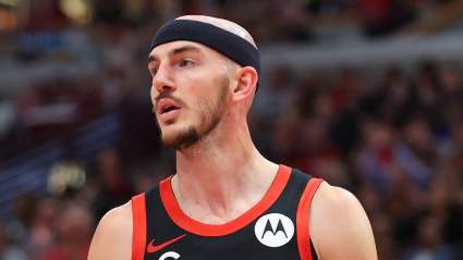 Title Hopeful ‘Inquired’ About Bulls’ Alex Caruso With Trade Deadline Looming