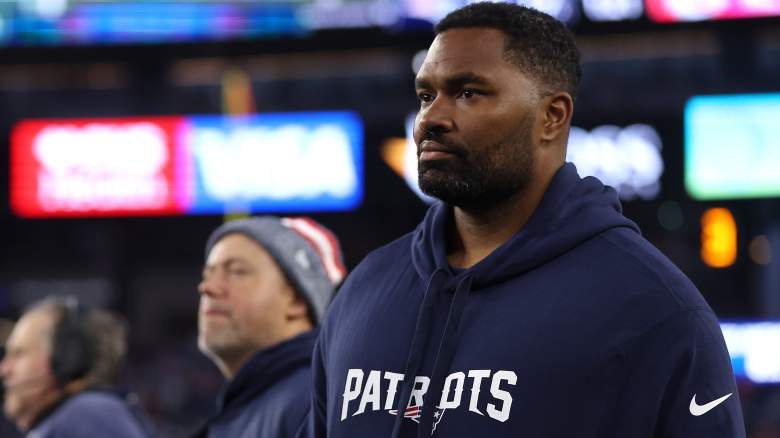 New coach Jerod Mayo could jumpstart a rebuild by signing Kirk Cousins as the next Patriots quarterback.