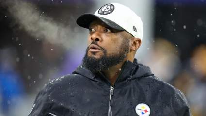 Steelers’ Coach Tomlin is a ‘Big Fan’ Of 1 Available QB According to Insider