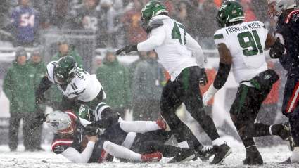 Giants ‘Would Be Wise’ to Sign Jets’ Edge-Rusher in Free Agency