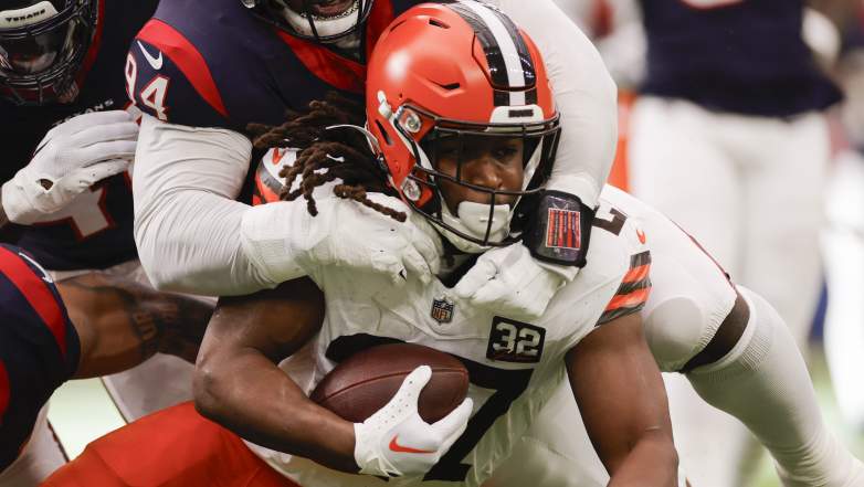 Cleveland Browns running back Kareem Hunt will be a free agent this offseason.
