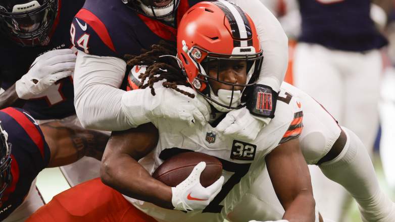 Browns RB Kareem Hunt is expected to test free agency this offseason.