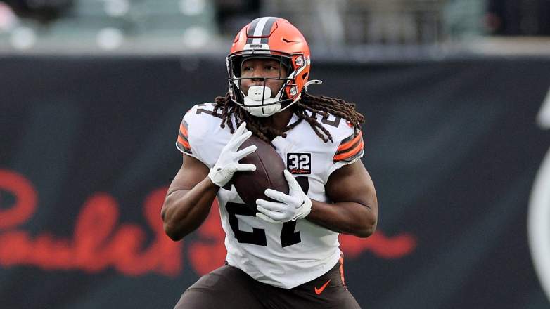 Browns running back Kareem Hunt was called out by his former position coach this offseason.