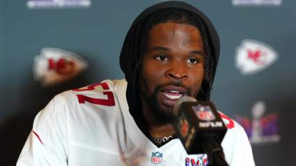 Dre Greenlaw Carted Off: Latest Updates on 49ers Star’s Freak Injury