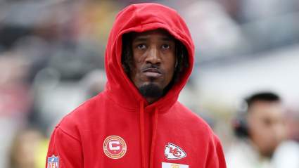 Chiefs Star Delivers 2-Word Message to GM Ahead of Free Agency