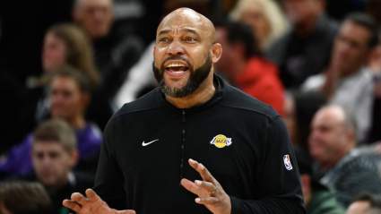 Lakers Lose 2 Key Players to Injuries for Crucial Game Against Warriors