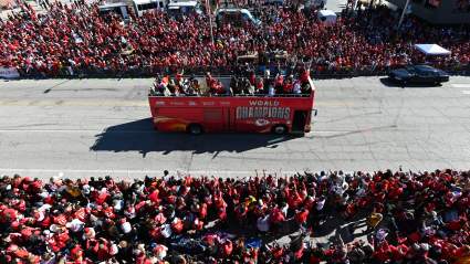 Kansas City Chiefs Parade Shooting: 1 Dead, 22 People Injured