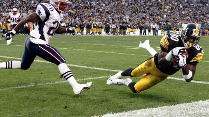 Plaxico Burress Thinks Steelers Should Sign Former Top 3 Pick at QB