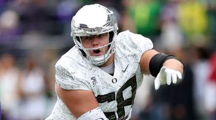 Giants Coach ‘Spotted Talking to’ Senior Bowl Standout on OL: Report