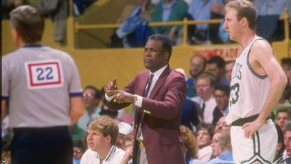 Larry Bird Fires Jab at Isiah Thomas When Reminiscing About Famous 1987 Steal