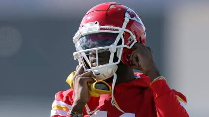Chiefs Release Veteran WR Ahead of Free Agency: Report