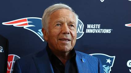 Robert Kraft Sends Message to Patriots Fans