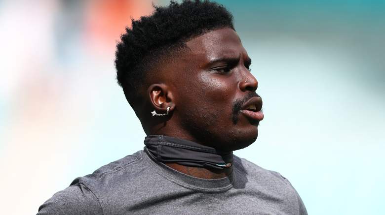 Tyreek Hill speaks out against Dolphins trading Jaylen Waddle.