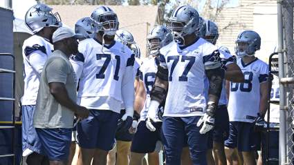 Cowboys Insider Predicts Jets, Chiefs Bidding War for Top Free Agent