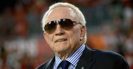 Cowboys Fans Blast Jerry Jones After Former Starter Leaves on Cheap Deal