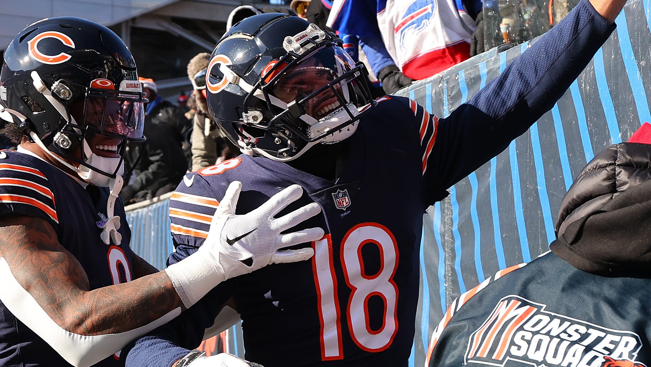 Bears Sign Veteran WR to 1-Year Deal After Keenan Allen Trade