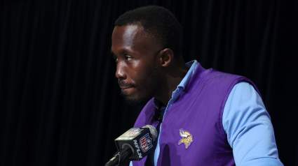 Coach Drops Potential Reason for Vikings’ Change of Plans With Top QB Prospect