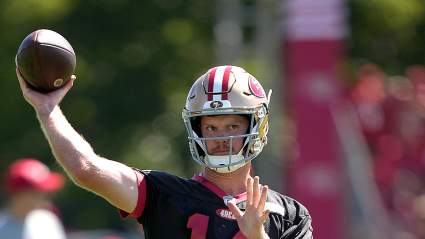 Ex-NFL Scout Predicts Former 1st-Round Pick QB to Sign With Raiders