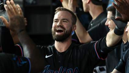 Yankees Pull Off 3-Team Trade to Replace $90 Million Infielder