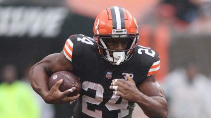 Browns New RB Signing Signals Good News for Nick Chubb