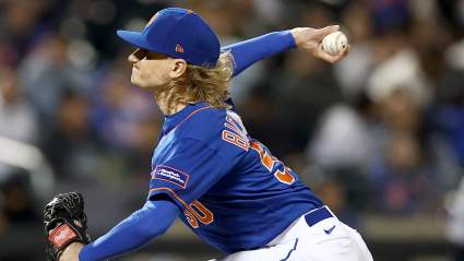 Mets Officially Release Veteran Reliever to Roster J.D. Martinez