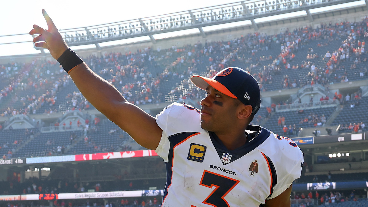 QB Russell Wilson Posts Tribute To Steelers Nation [WATCH]