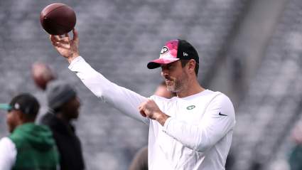 Elite Pass Catcher Wants to Play With Jets QB Aaron Rodgers