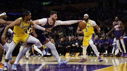 Insider Shares Major Injury Update on Lakers’ $33 Million Guard