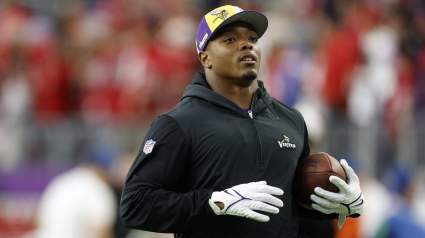 Vikings’ Pro Bowler Sends Message to Former Teammate After Free Agency Exit