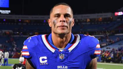 Former Bills Safety’s Wife Posts 5-Word Message After Signing With Rival