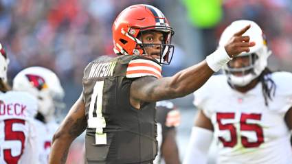 Browns Signing Former MVP QB Would Get ‘Thumbs Up’ From Deshaun Watson