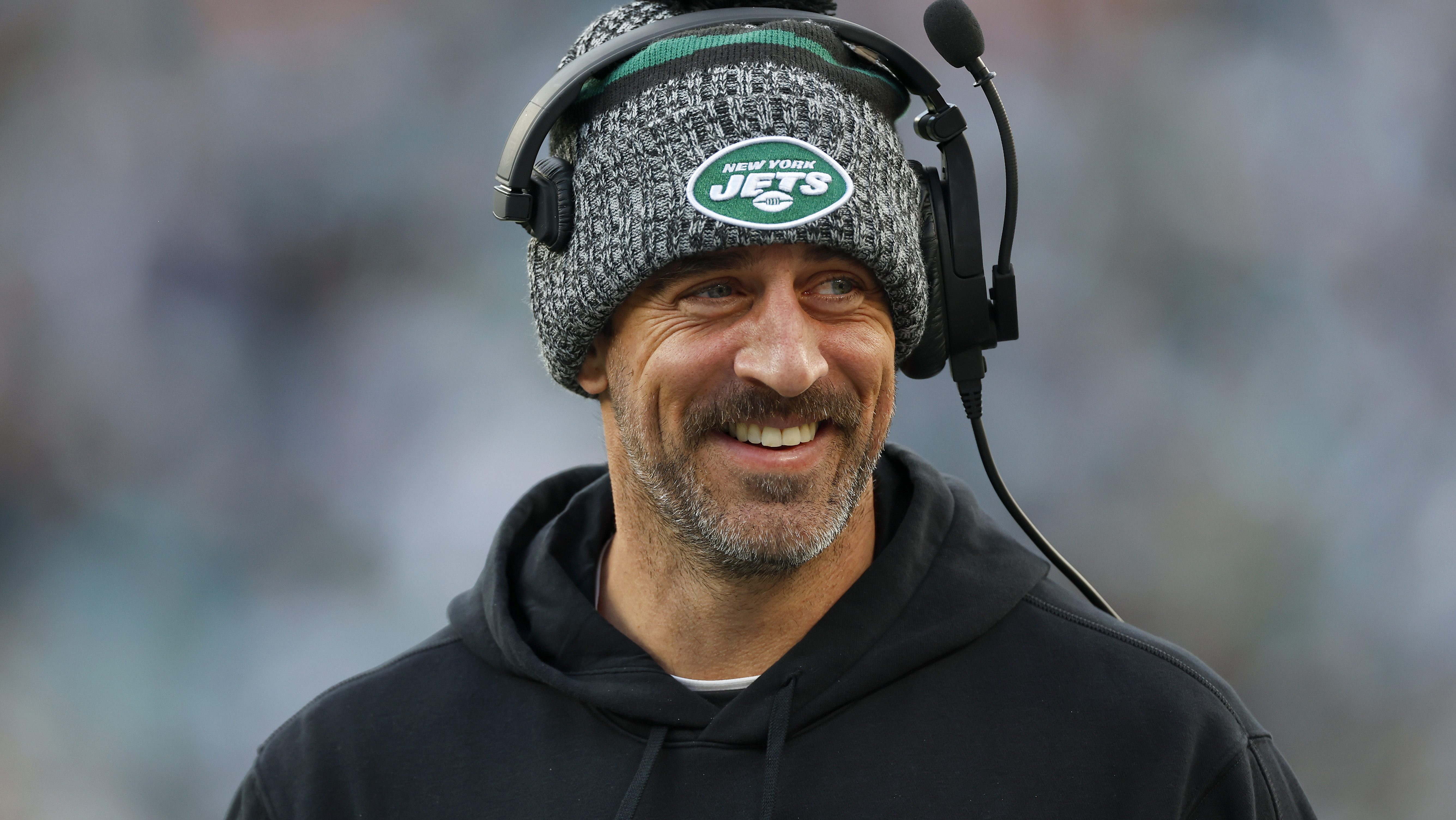 Jets Land Massive $18 Million Protection for Aaron Rodgers: