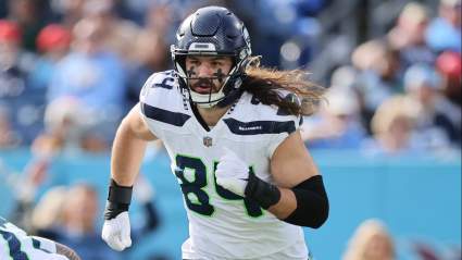Ex-Seahawks $22.5 Million TE Posts Message After Joining Rival Team