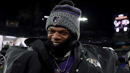 Ravens’ Lamar Jackson Has Fun Reaction to Patrick Queen Joining the Steelers
