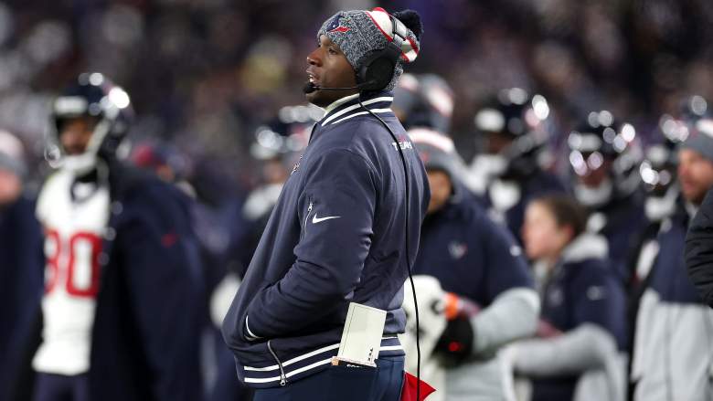 Texans HC DeMeco Ryans during Divisional matchup against the Ravens.