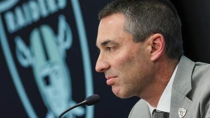 Blockbuster Trade Prediction Has Raiders Deal 5 Picks for Star QB
