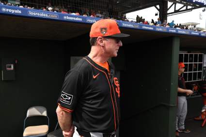 SF Giants Manager Bob Melvin Addresses National Anthem Mandate
