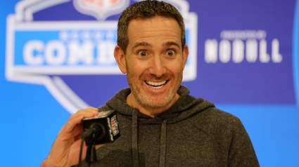 Eagles Trade Proposal Swaps 3 Draft Picks for Avonte Maddox Replacement