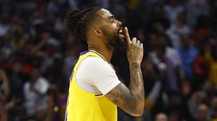 Lakers’ Anthony Davis Sends Strong Message on D’Angelo Russell’s Big Night