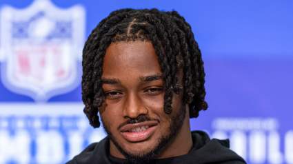 Vikings’ Meeting With Top Defensive Prospect Raises Questions on QB Plans
